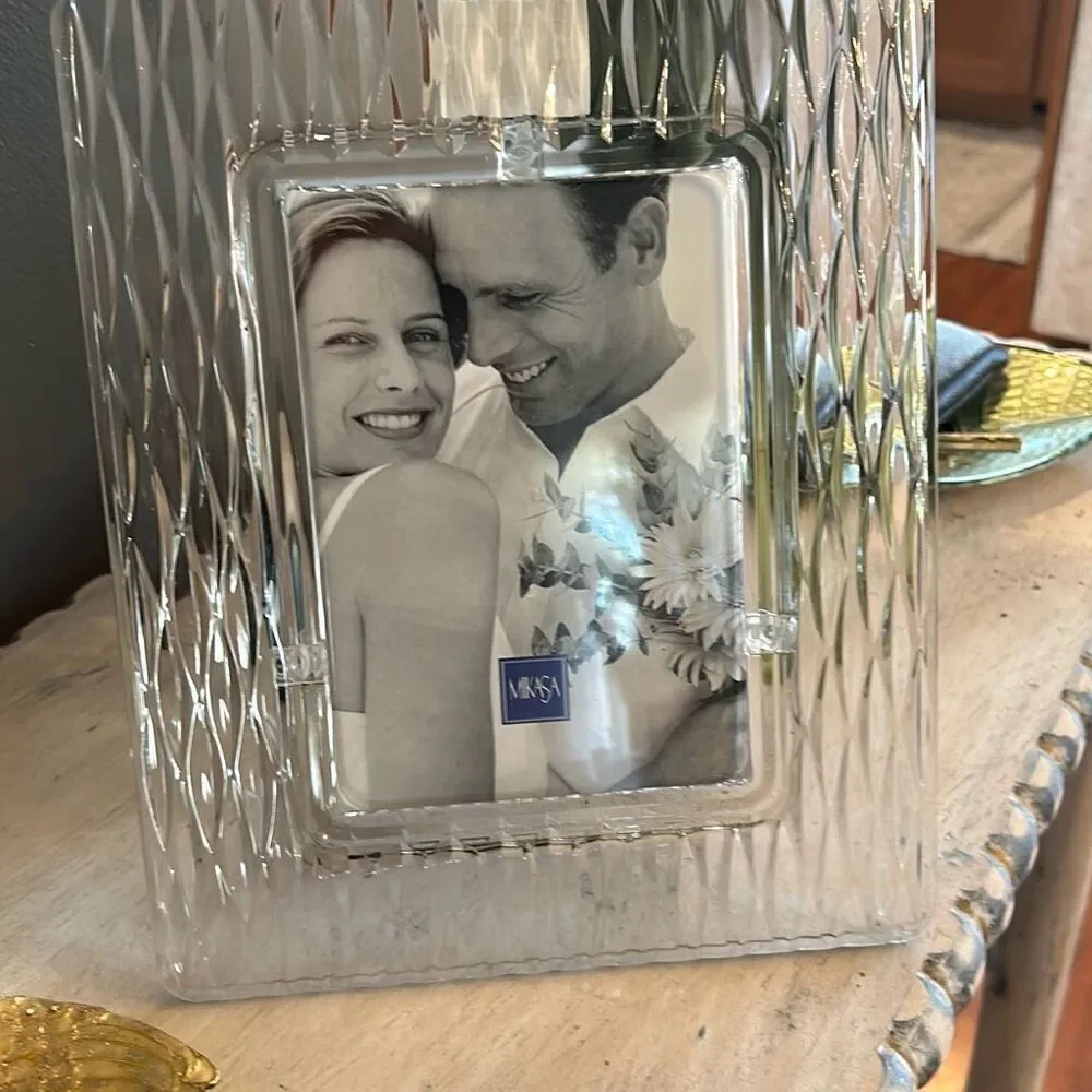 New in box MIKASA Glass beveled Picture frame. Great for weddings.